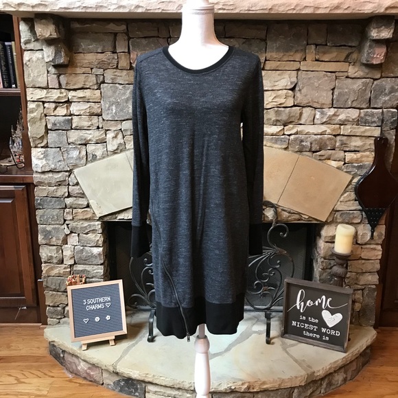 Banana Republic Dresses & Skirts - Banana Republic Grey Zipper Long Sleeve Dress L